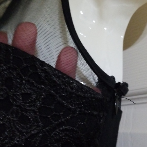 👋💤 Sleeveless netted sexy party dress.. - Picture 3 of 4